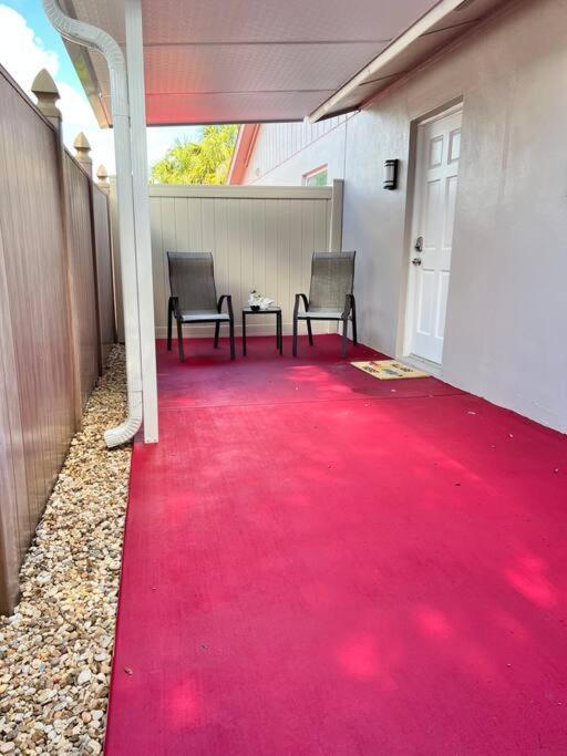 Grey Novo Studio + Free-Parking&Wifi Tampa Dış mekan fotoğraf